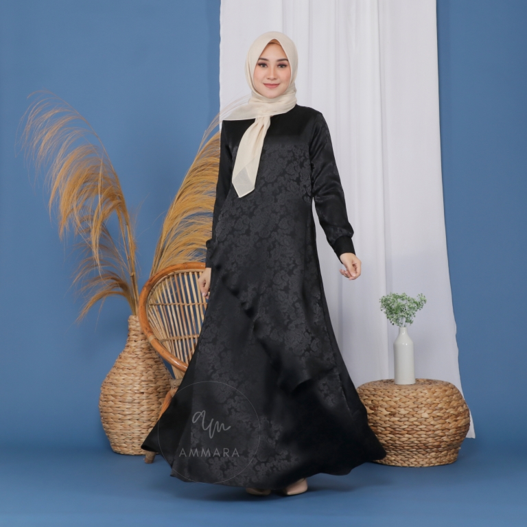 Elegant Long Dress - Black